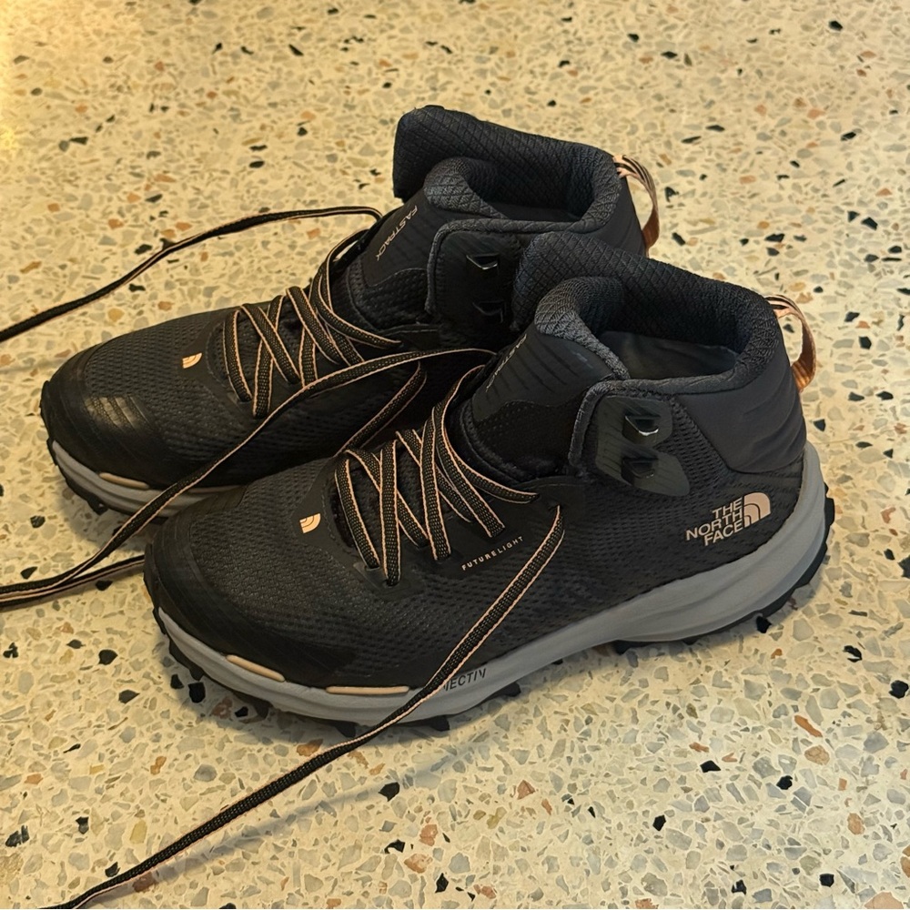 North Face Vectiv Mid Futurelight - image 4